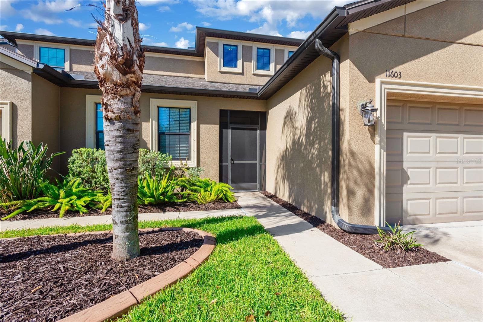 Single Family Residence at 11603 SUNBURST MARBLE RD, RIVERVIEW, photo 2 of 54