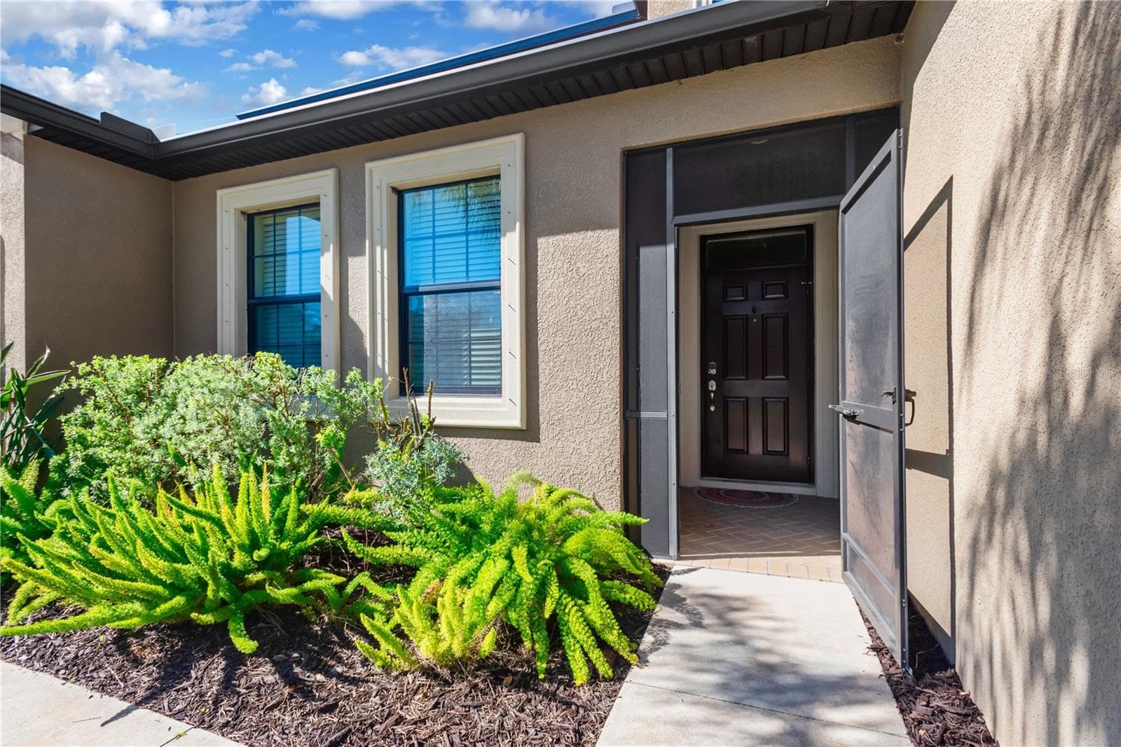 Single Family Residence at 11603 SUNBURST MARBLE RD, RIVERVIEW, photo 3 of 54