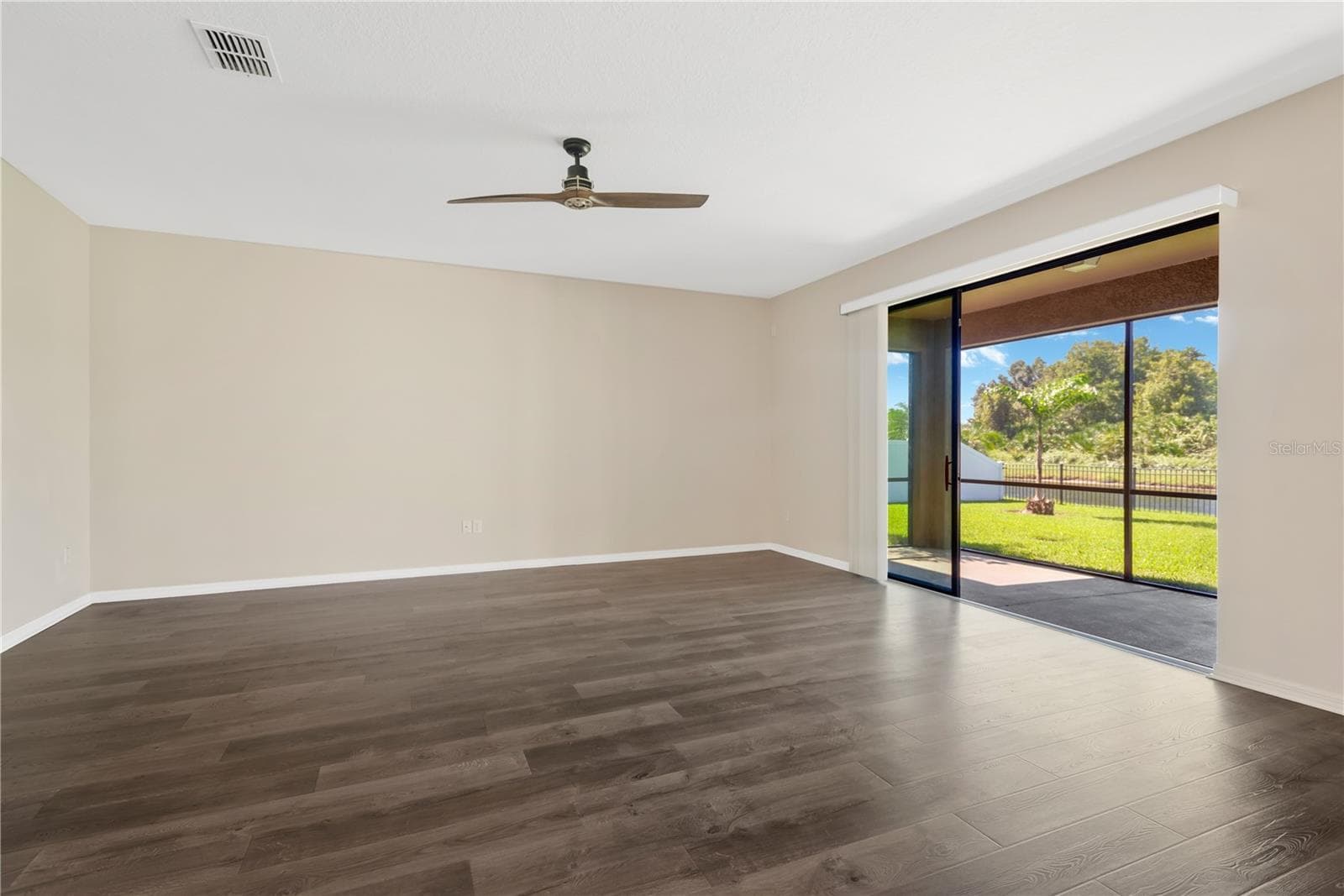 Single Family Residence at 11603 SUNBURST MARBLE RD, RIVERVIEW, photo 6 of 54