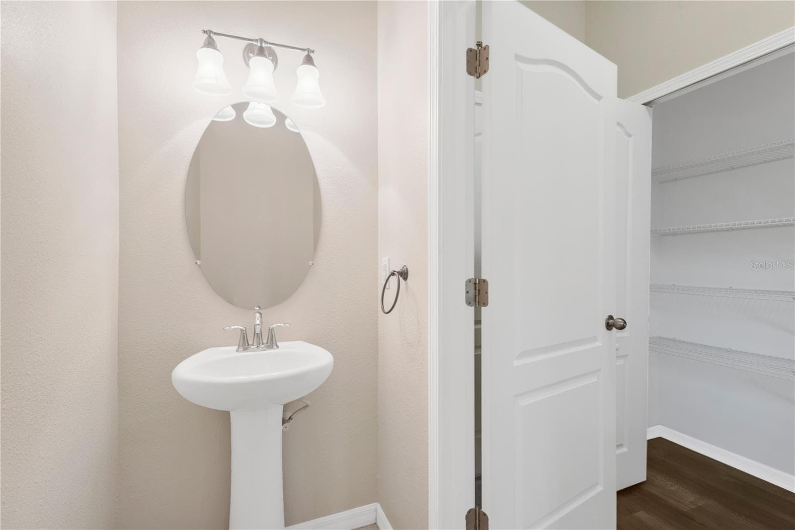 Single Family Residence at 11603 SUNBURST MARBLE RD, RIVERVIEW, photo 10 of 54