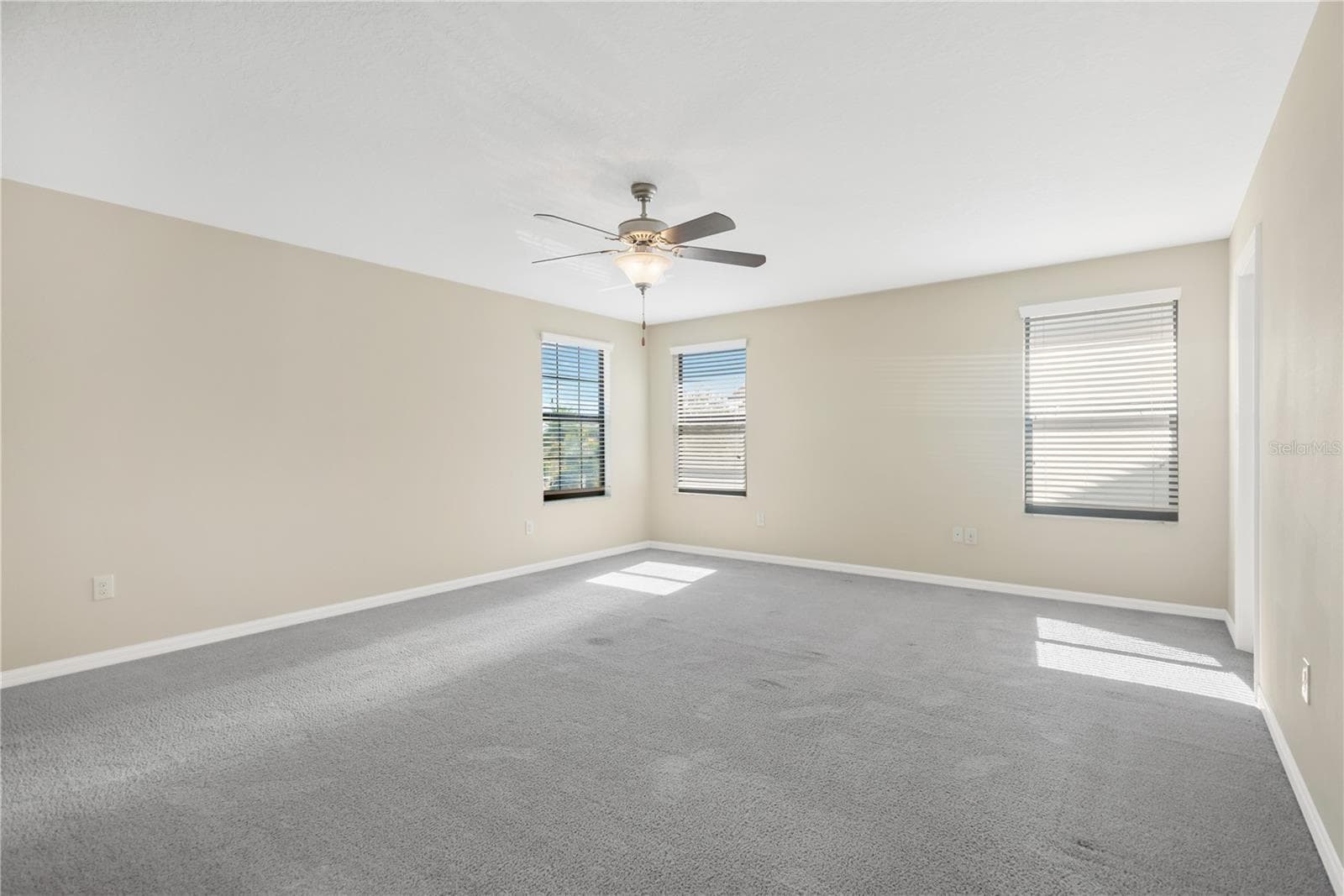 Single Family Residence at 11603 SUNBURST MARBLE RD, RIVERVIEW, photo 18 of 54