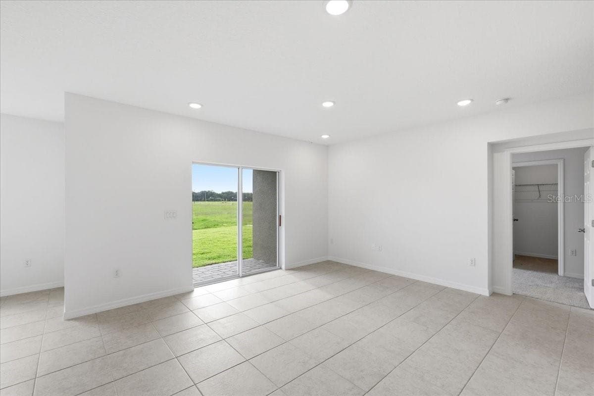 Single Family Residence at 143 BOTTLE BRUSH DR, HAINES CITY, photo 13 of 16