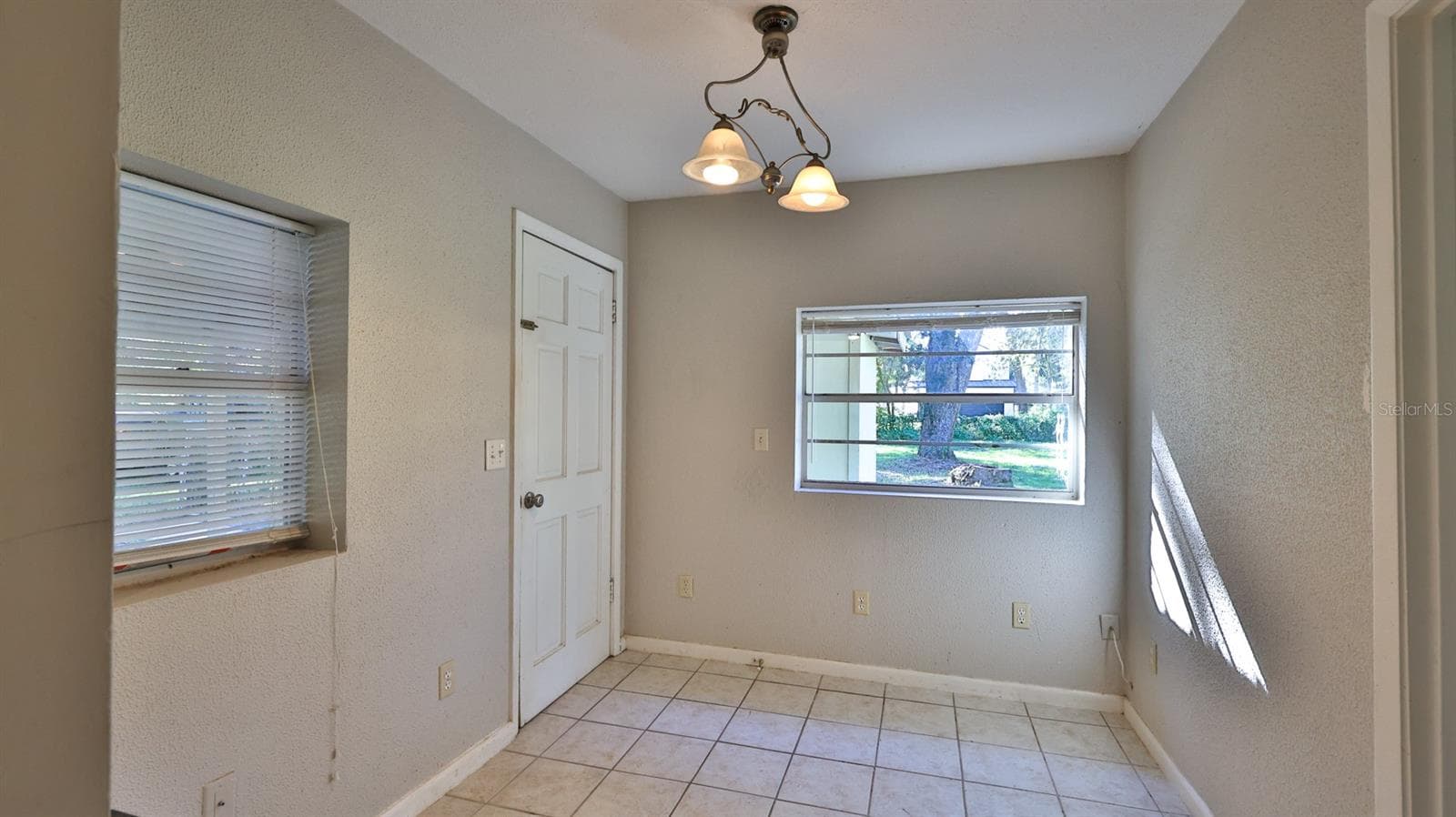 Single Family Residence at 5150 N OCEAN SHORE BLVD, PALM COAST, photo 18 of 32
