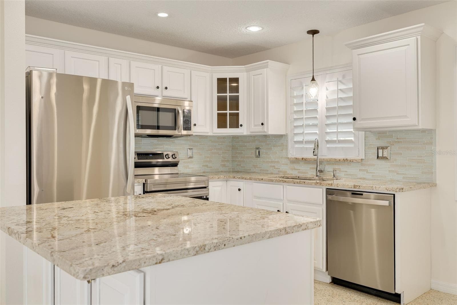 Single Family Residence at 2020 VALLEY DR, DUNEDIN, photo 13 of 35