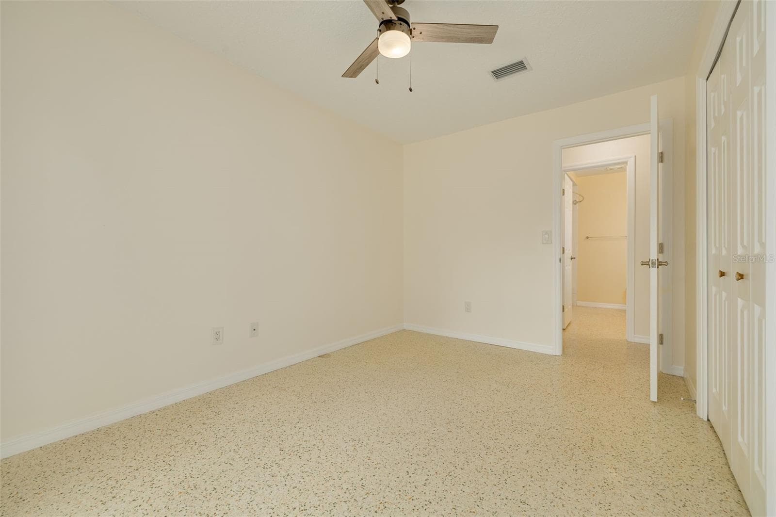 Single Family Residence at 2020 VALLEY DR, DUNEDIN, photo 26 of 35