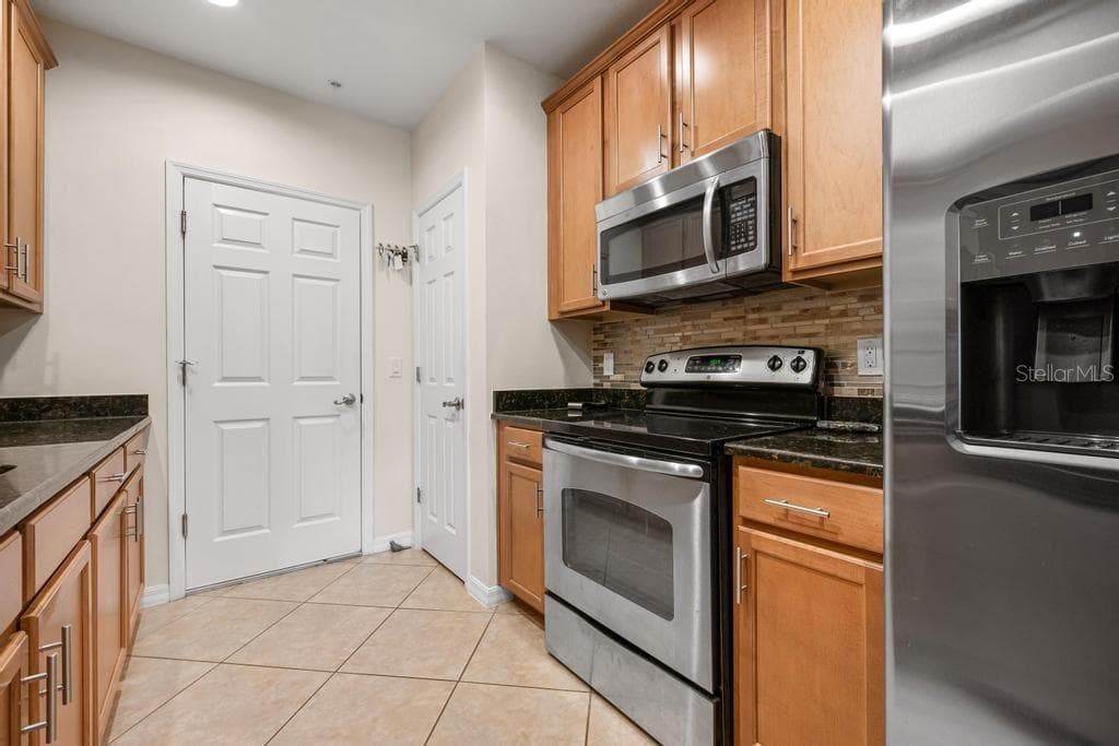Condominium at 4208 OVERTURE CIR #502, BRADENTON, photo 21 of 49