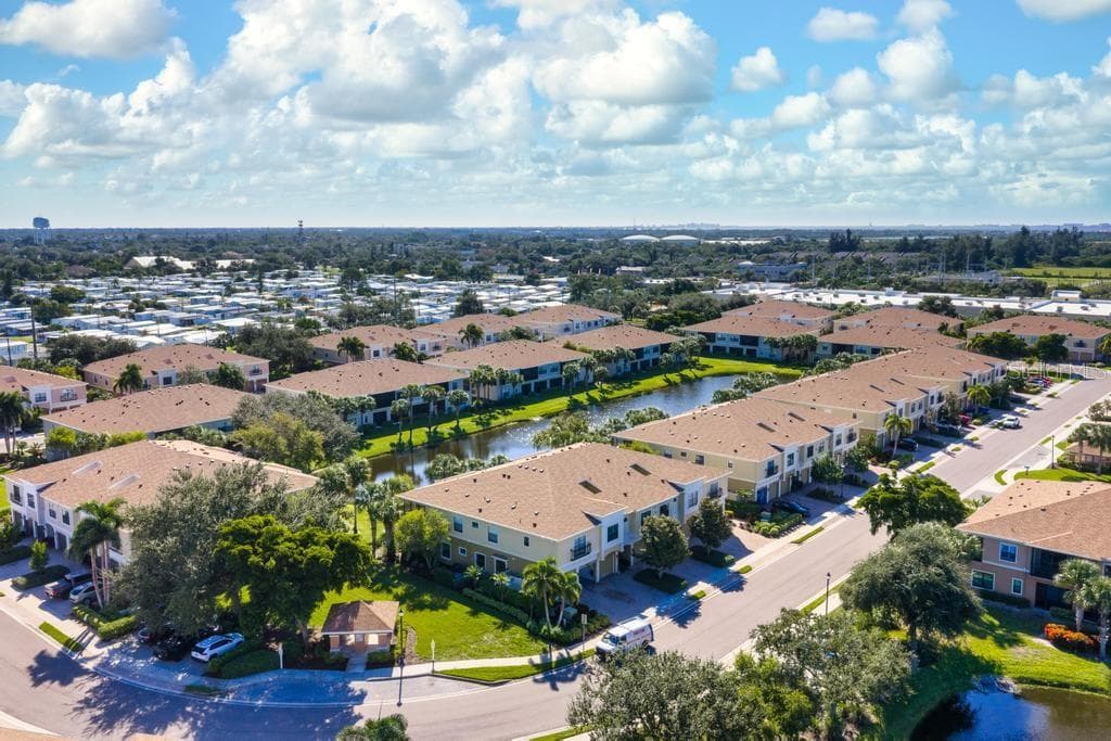 Condominium at 4208 OVERTURE CIR #502, BRADENTON, photo 38 of 49