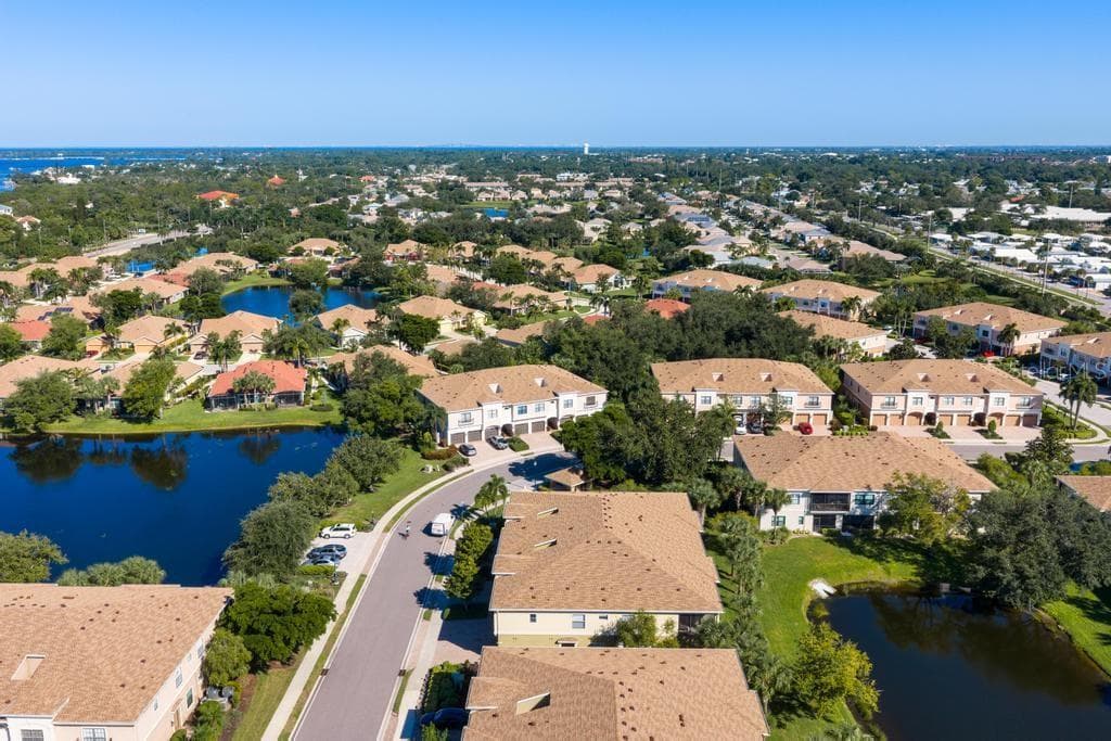 Condominium at 4208 OVERTURE CIR #502, BRADENTON, photo 43 of 49
