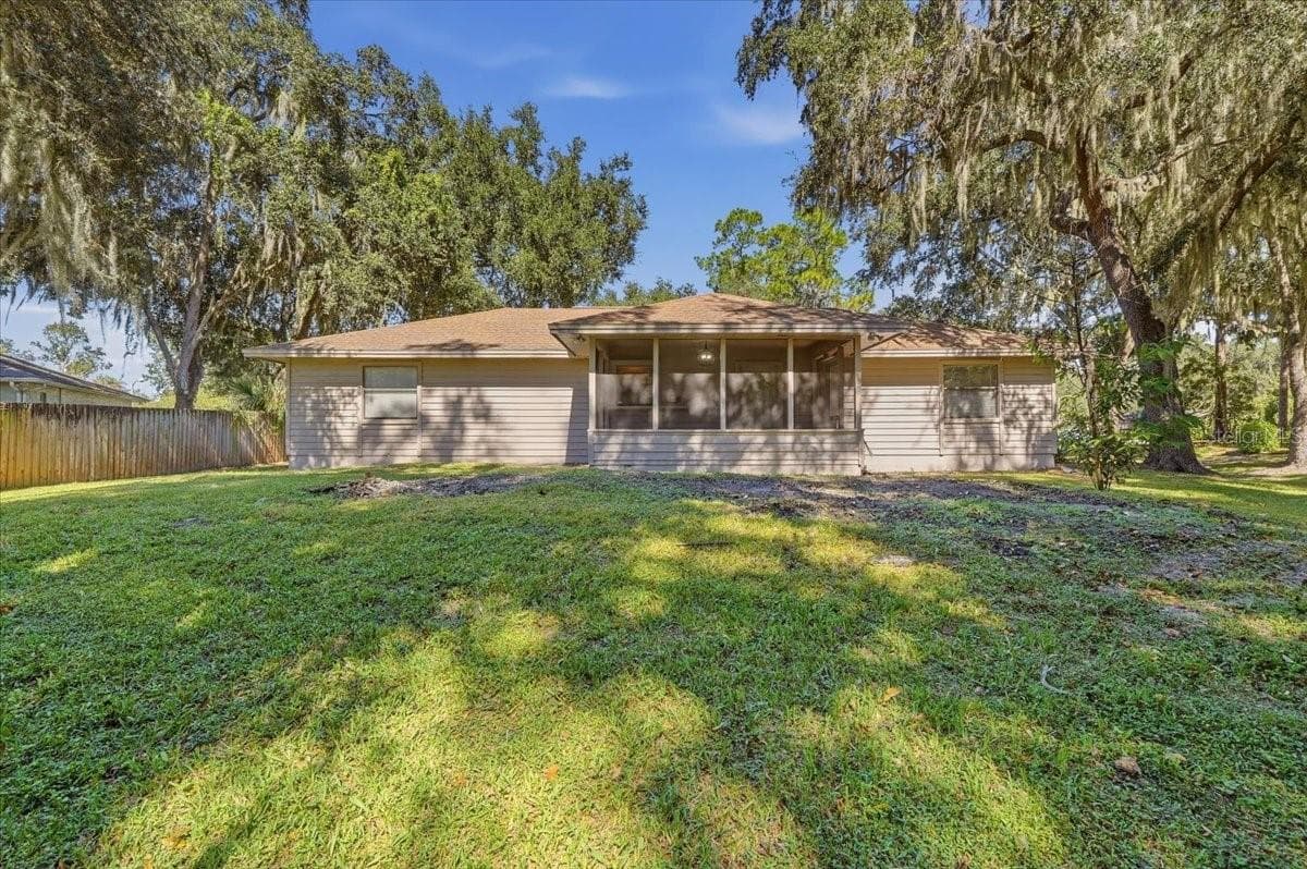 Single Family Residence at 5244 QUIET CREEK LN, LAKELAND, photo 29 of 31