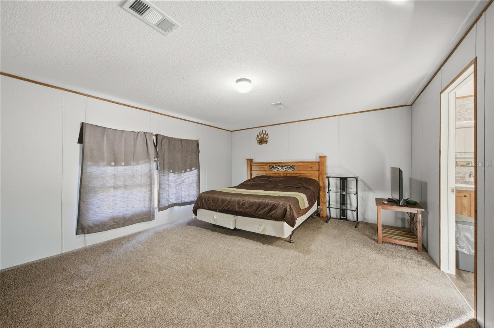 PRIMARY BEDROOM - 9921 SE 160TH AVE, OCKLAWAHA