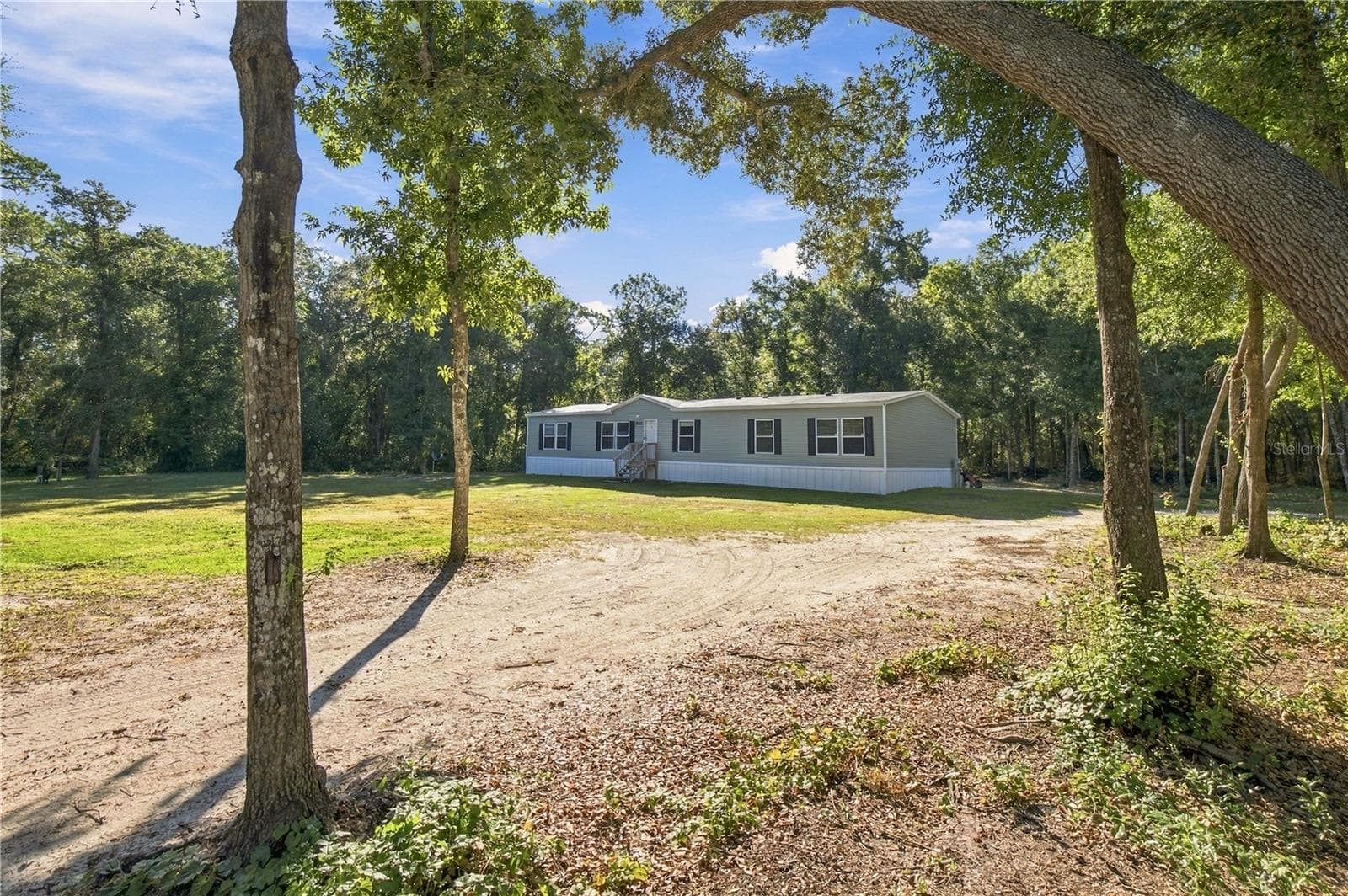Manufactured Home at 9921 SE 160TH AVE, OCKLAWAHA, photo 34 of 40