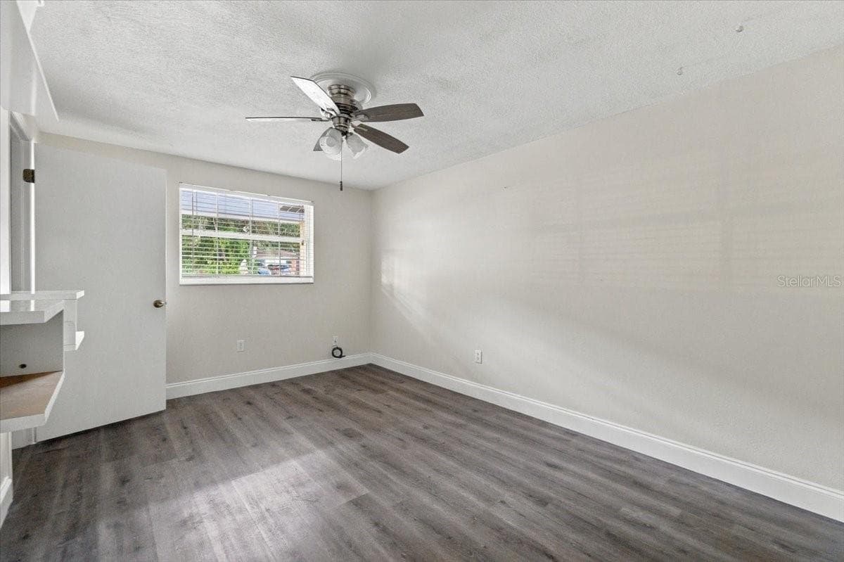 Single Family Residence at 812 WINDSOR ST, LAKELAND, photo 15 of 25