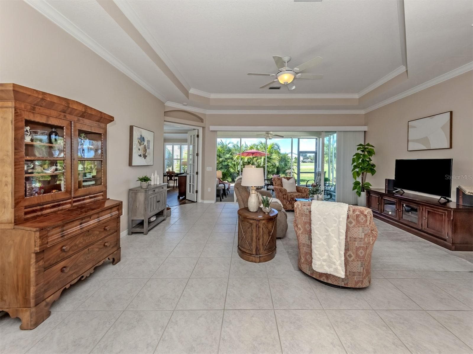 Single Family Residence at 637 MISTY PINE DR, VENICE, photo 6 of 60