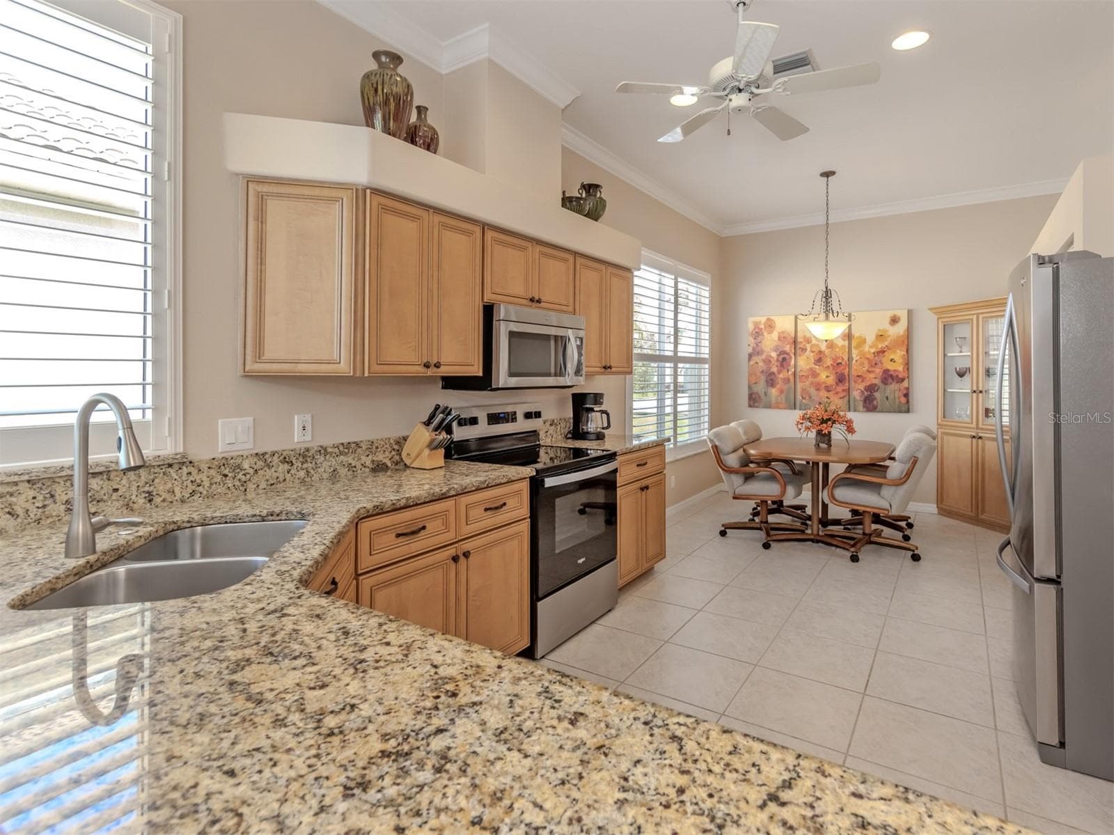 Single Family Residence at 637 MISTY PINE DR, VENICE, photo 11 of 60