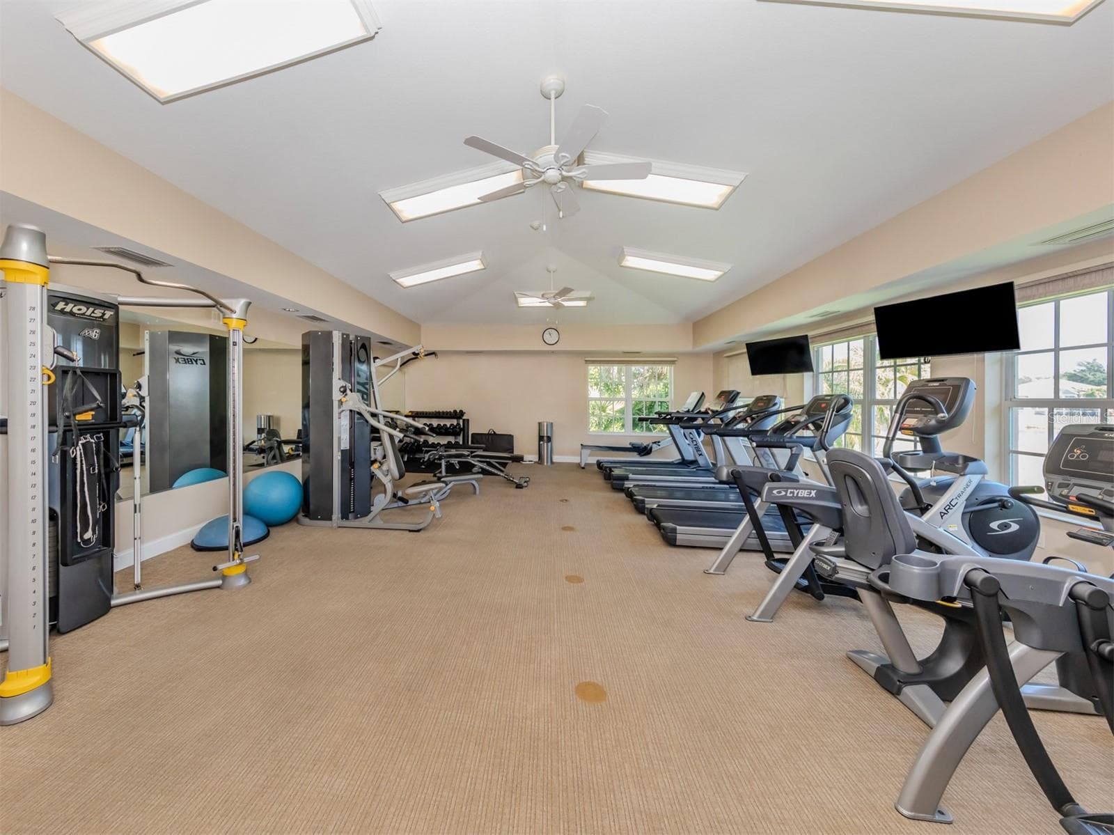 Single Family Residence at 637 MISTY PINE DR, VENICE, photo 42 of 60