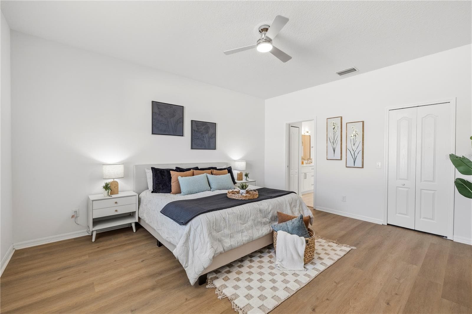 Primary Bedroom - 10416 MEADOW SPRING DR, TAMPA