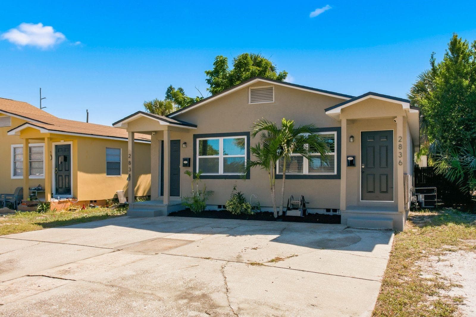 Duplex at 2834 FREEMONT TER S, ST PETERSBURG, photo 3 of 37