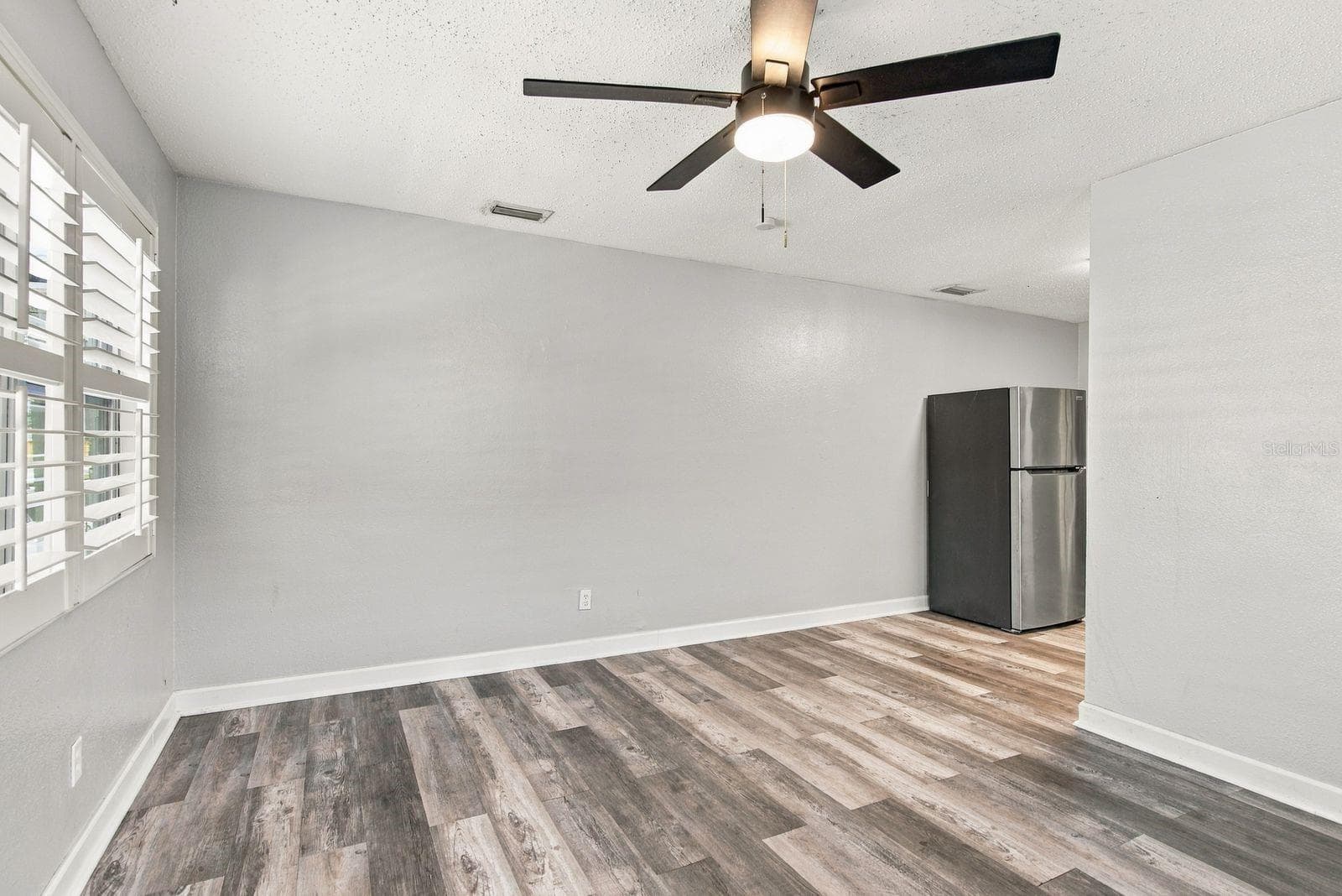 Duplex at 2834 FREEMONT TER S, ST PETERSBURG, photo 18 of 37