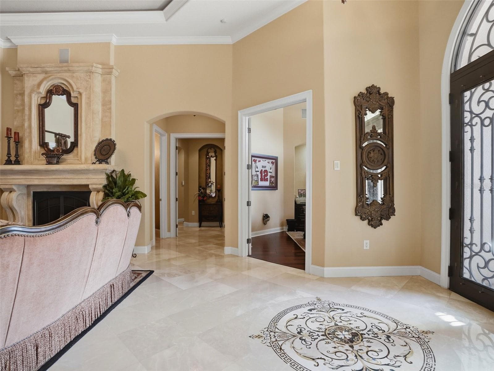 Grand Entry - 1450 VIRGINIA LEE CIR, BROOKSVILLE