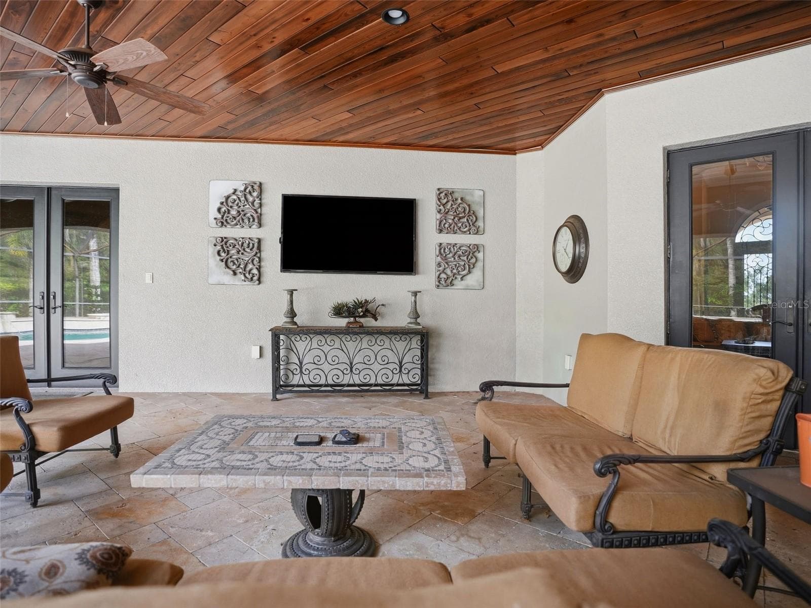 Outdoor Patio Space - 1450 VIRGINIA LEE CIR, BROOKSVILLE