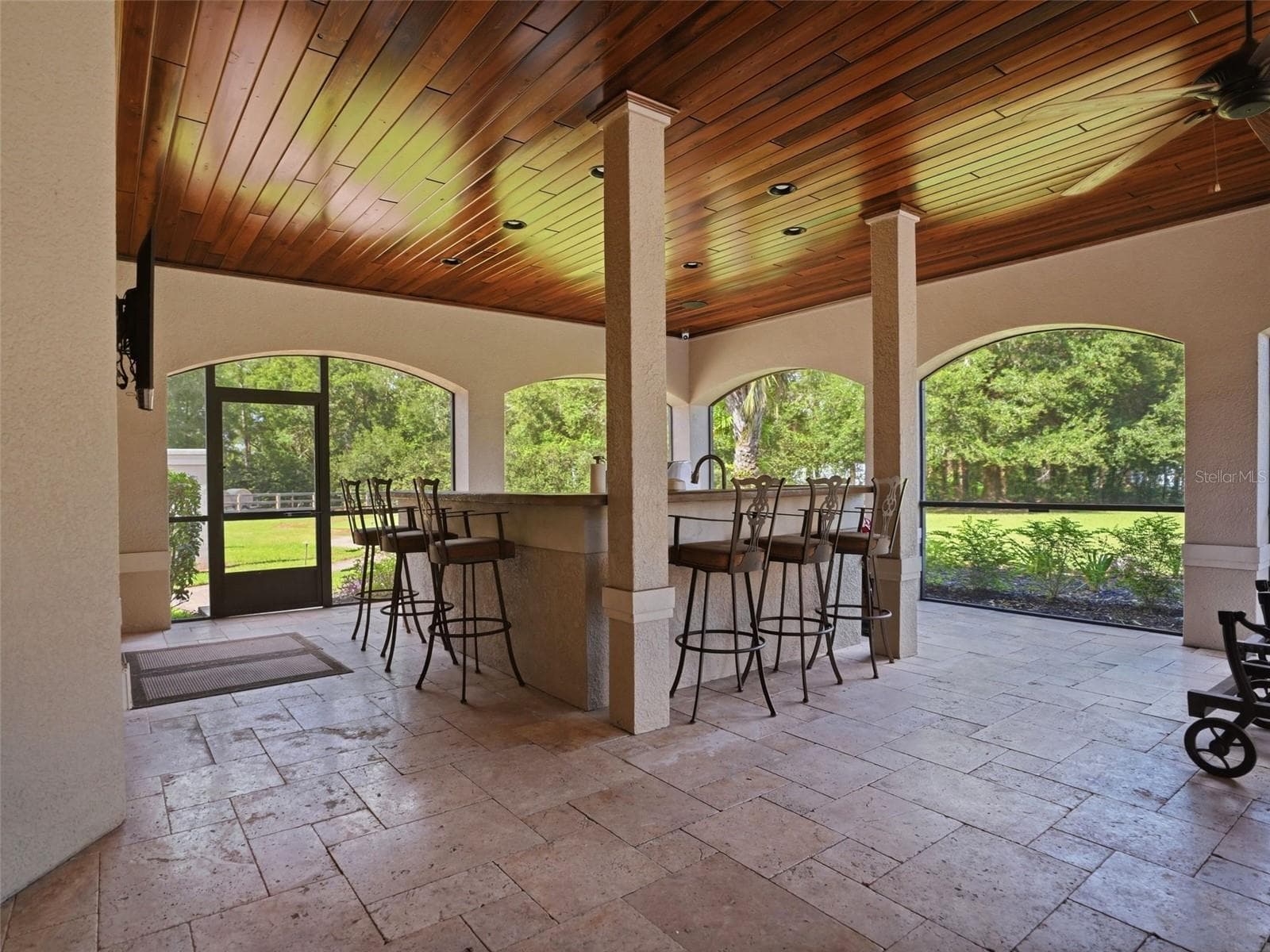 Outdoor Kitchen - 1450 VIRGINIA LEE CIR, BROOKSVILLE