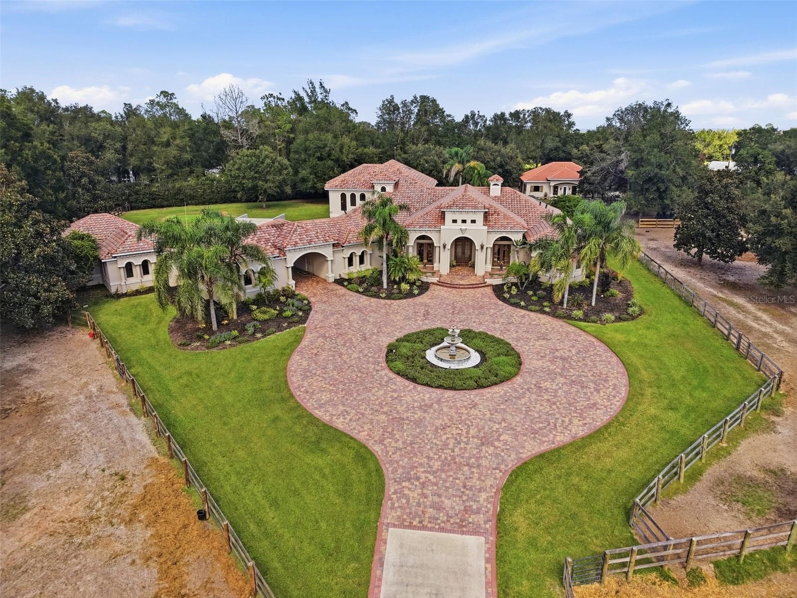 Single Family Residence at 1450 VIRGINIA LEE CIR, BROOKSVILLE, photo 84 of 96