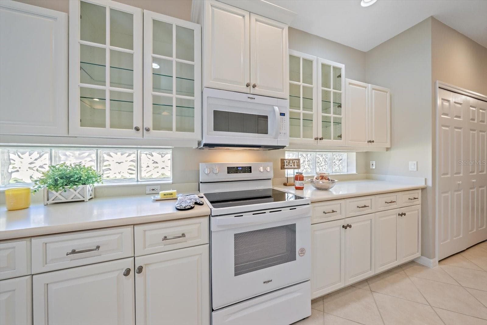 Single Family Residence at 7050 OWLS NEST TER, BRADENTON, photo 11 of 54