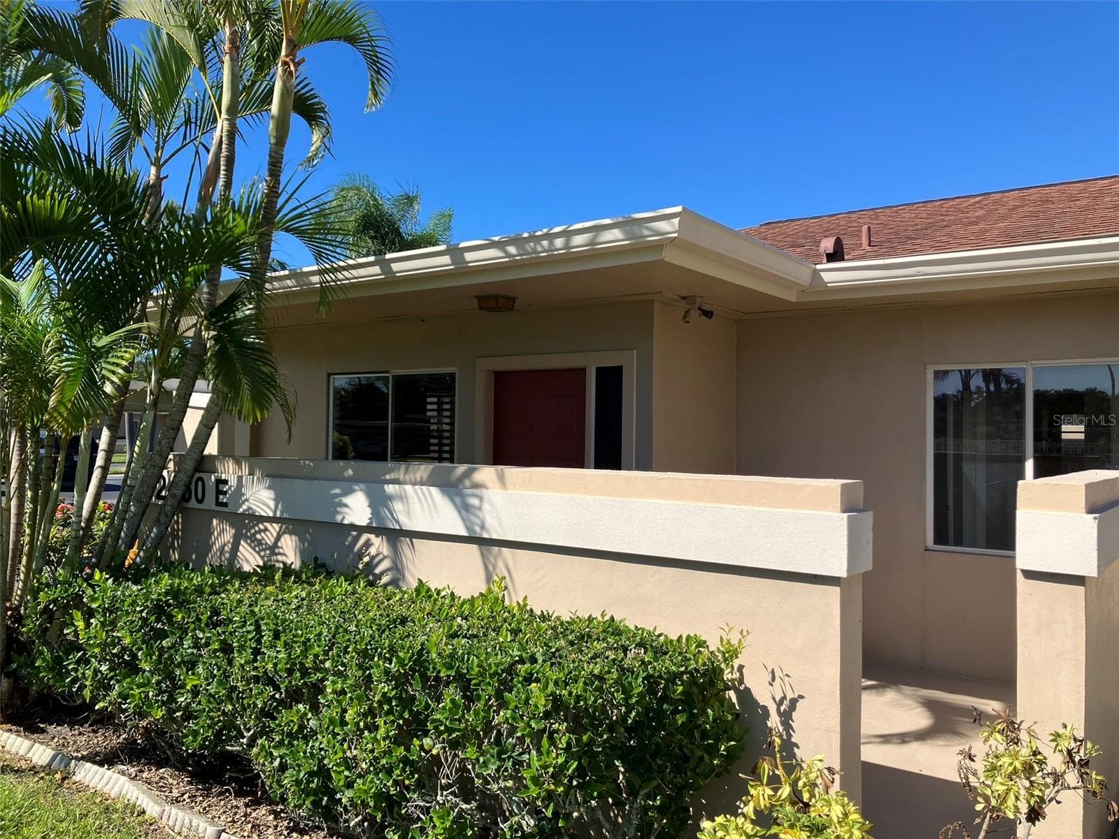 Condominium at 2460 LAURELWOOD DR #E, CLEARWATER, photo 2 of 30