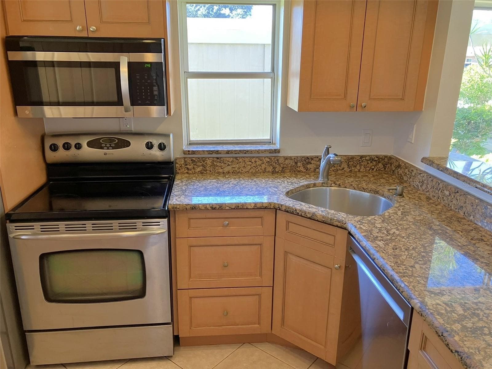 Condominium at 2460 LAURELWOOD DR #E, CLEARWATER, photo 5 of 30
