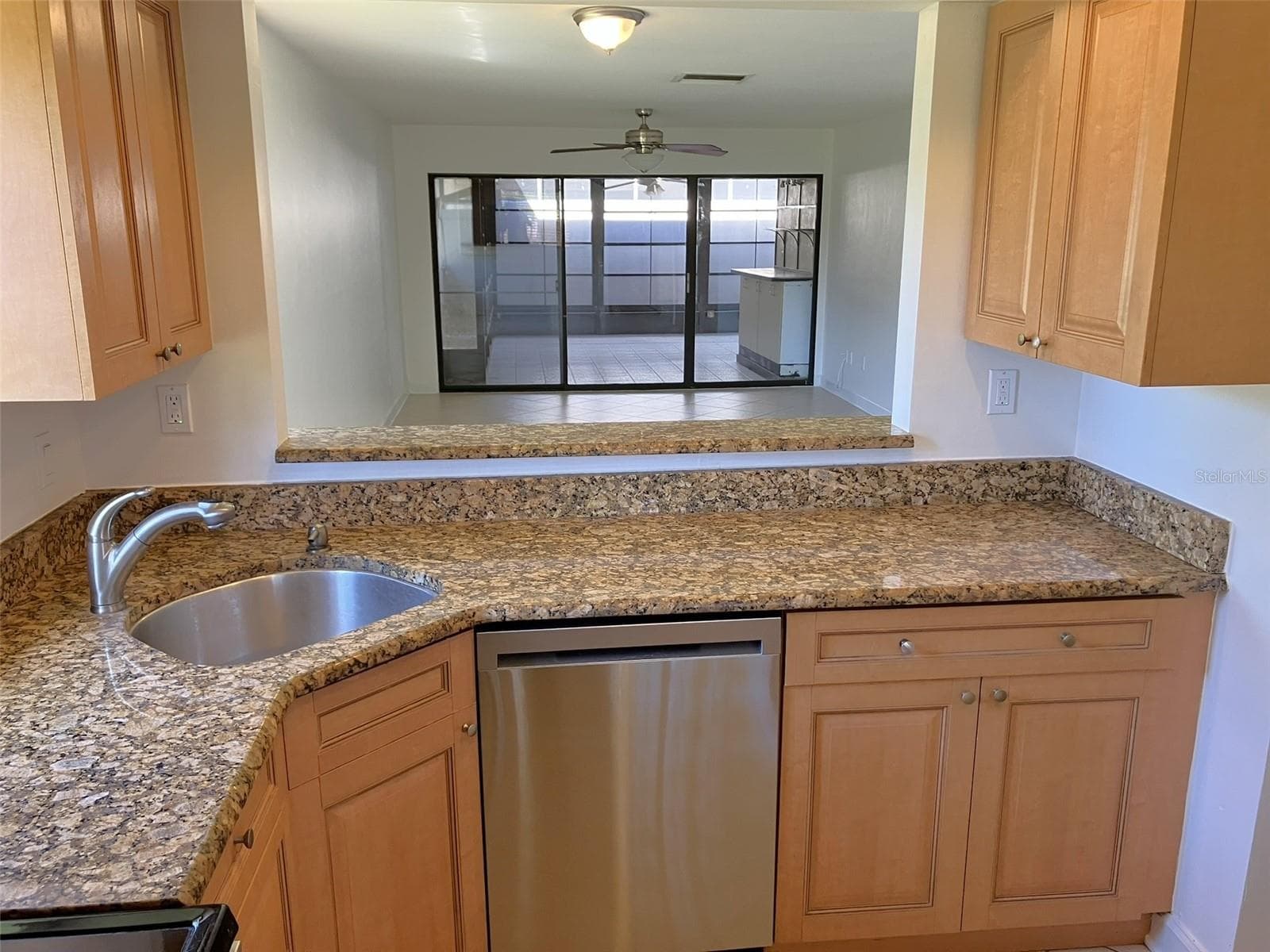 Condominium at 2460 LAURELWOOD DR #E, CLEARWATER, photo 7 of 30