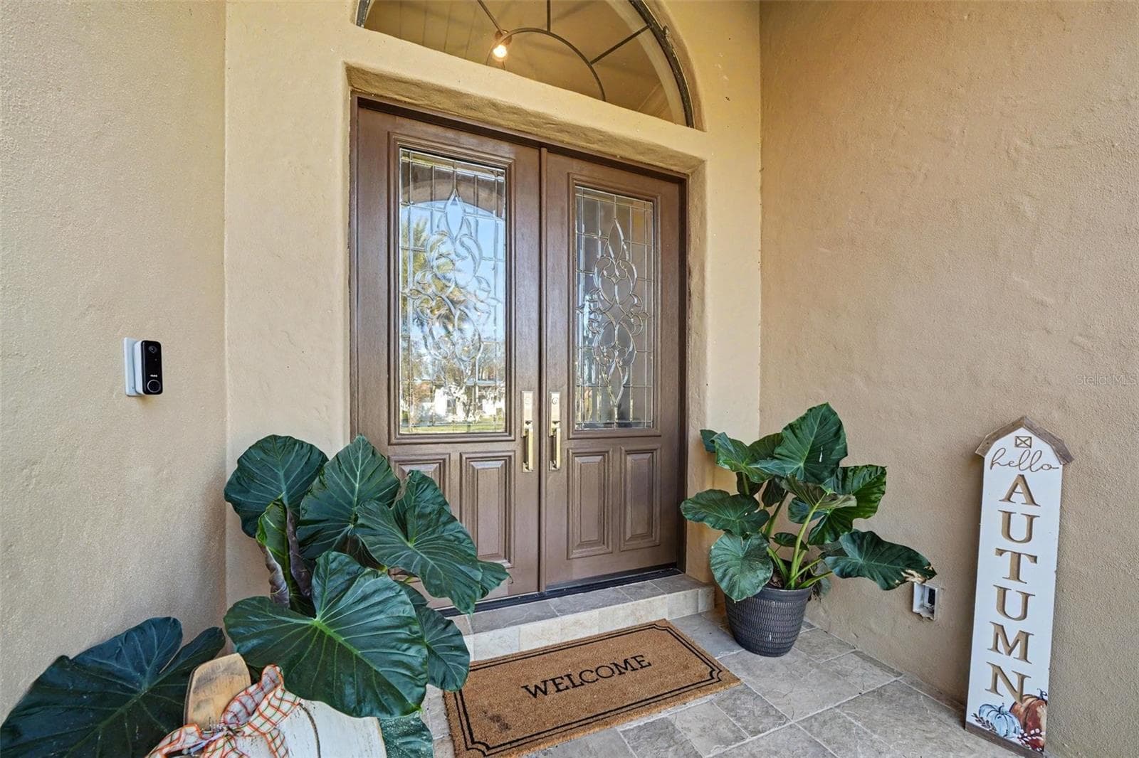 Single Family Residence at 32519 HAWKS LAKE LN, SORRENTO, photo 6 of 74