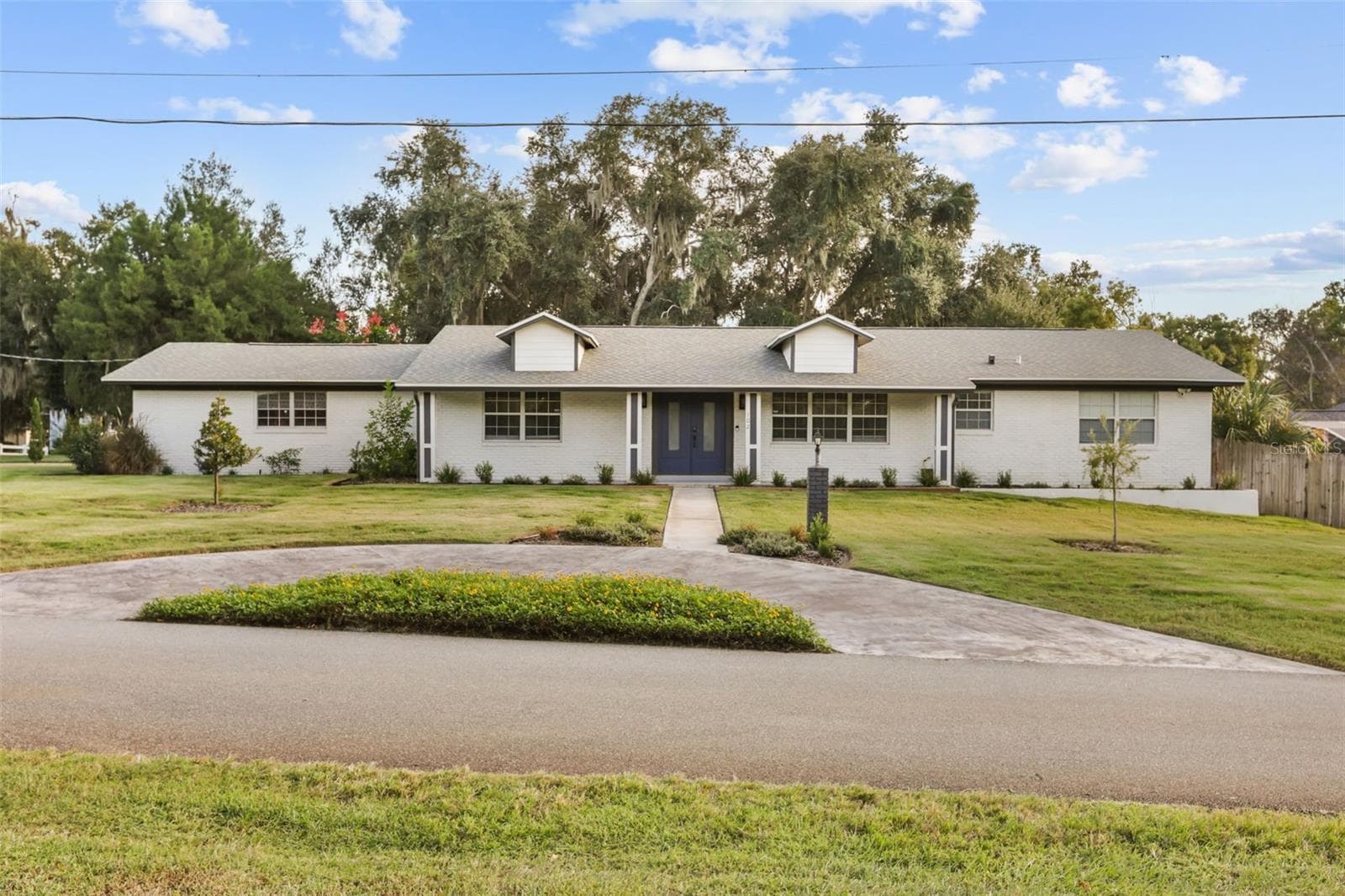 Single Family Residence at 102 LINDA LN, LAKE MARY, photo 3 of 61