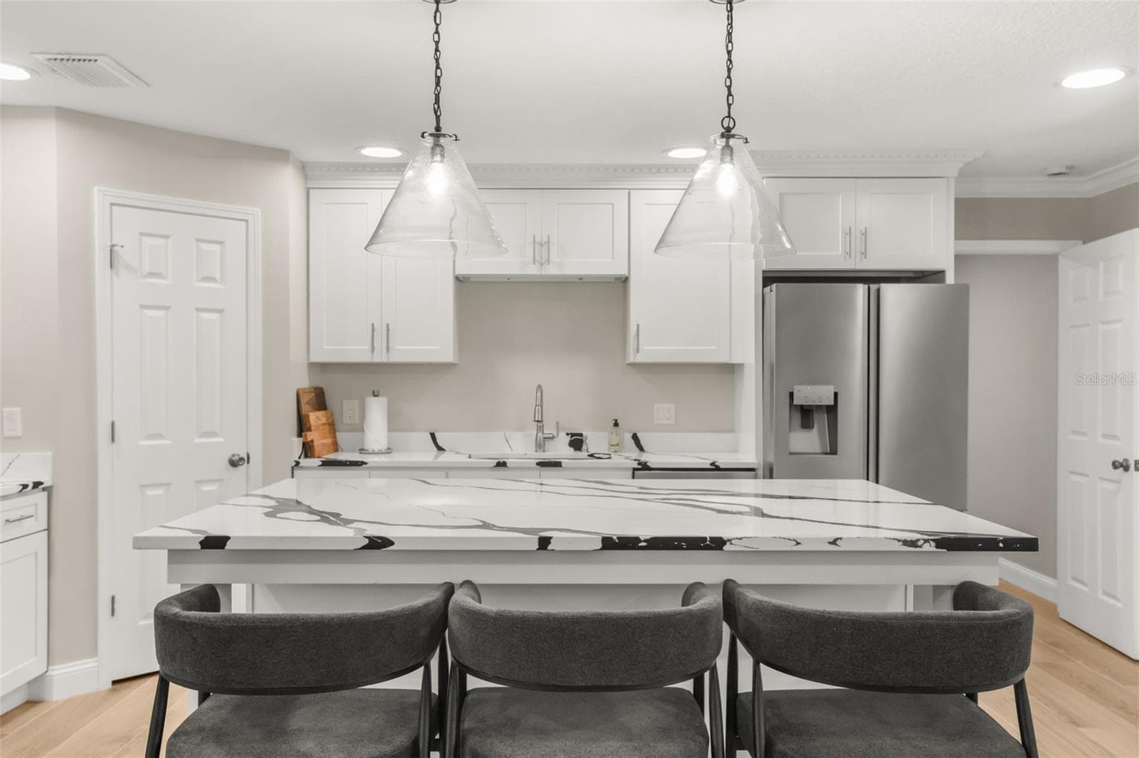 Single Family Residence at 102 LINDA LN, LAKE MARY, photo 16 of 61