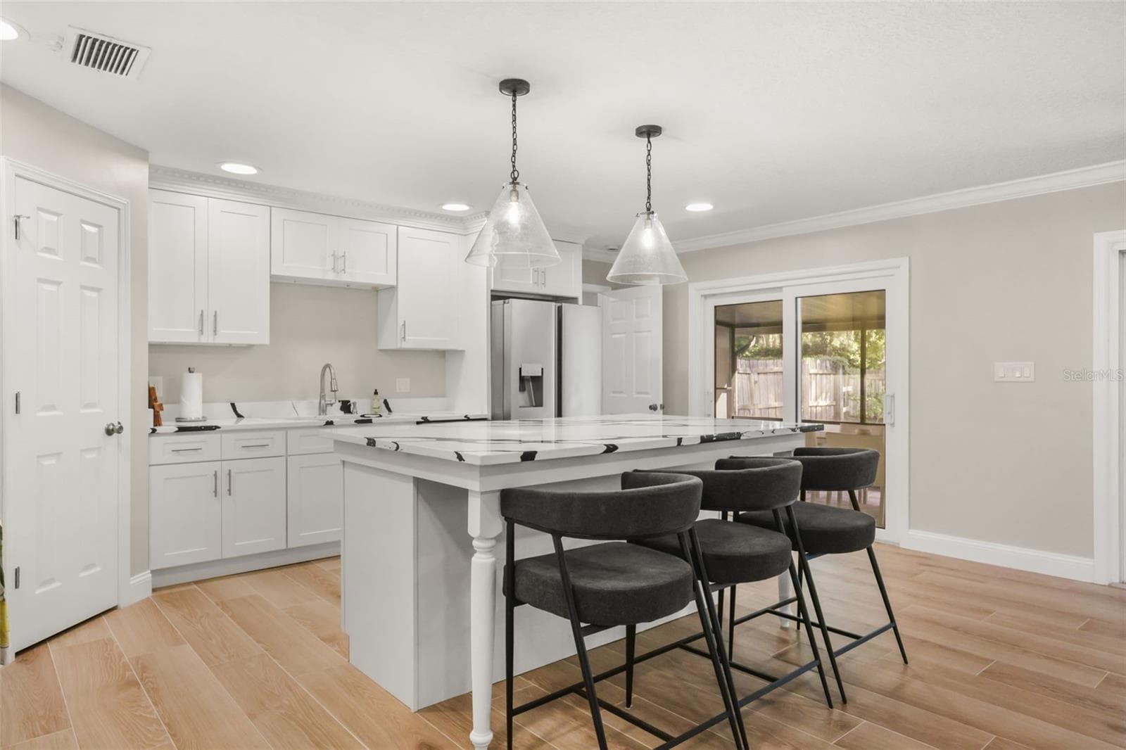 Single Family Residence at 102 LINDA LN, LAKE MARY, photo 22 of 61