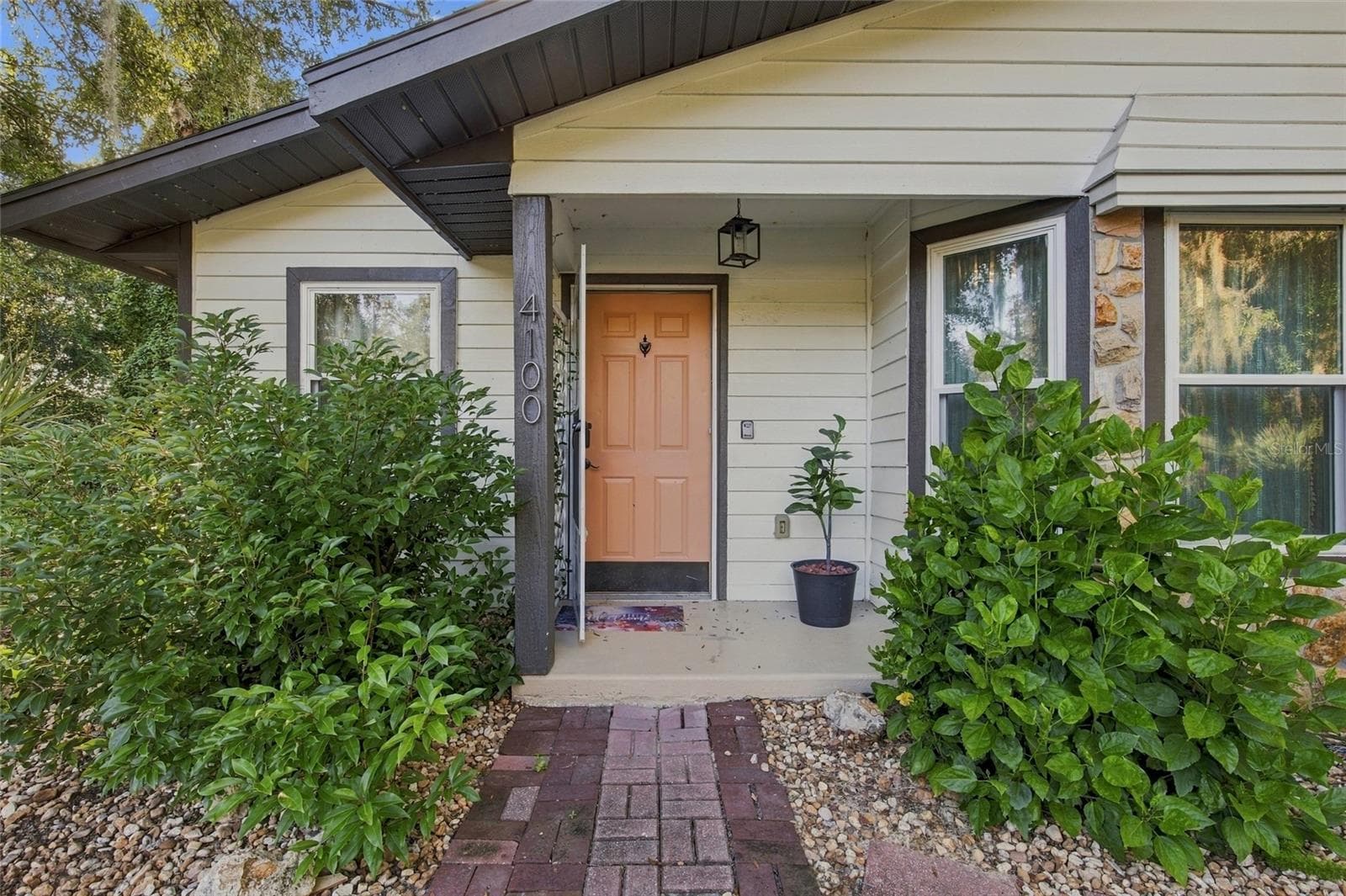 Single Family Residence at 4100 N EAGLE NEST PT, CRYSTAL RIVER, photo 2 of 37