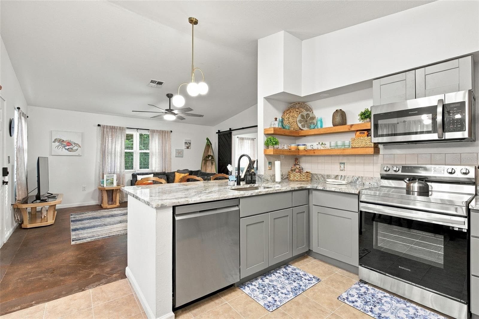 Single Family Residence at 4100 N EAGLE NEST PT, CRYSTAL RIVER, photo 10 of 37