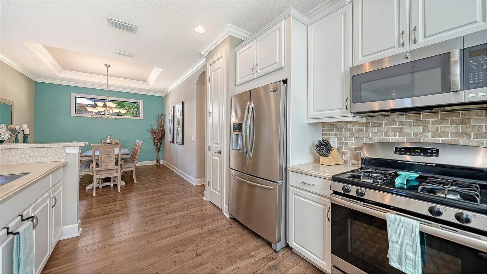 Single Family Residence at 5572 SENTIERO DR, NOKOMIS, photo 17 of 74
