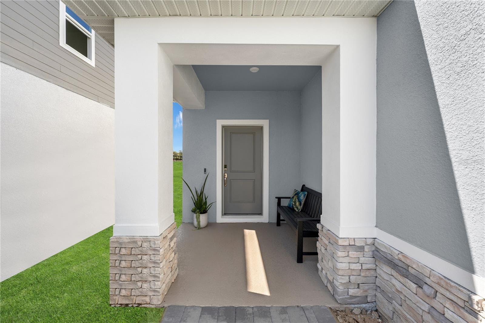 Single Family Residence at 1098 CLAY BLVD, TAVARES, photo 4 of 46