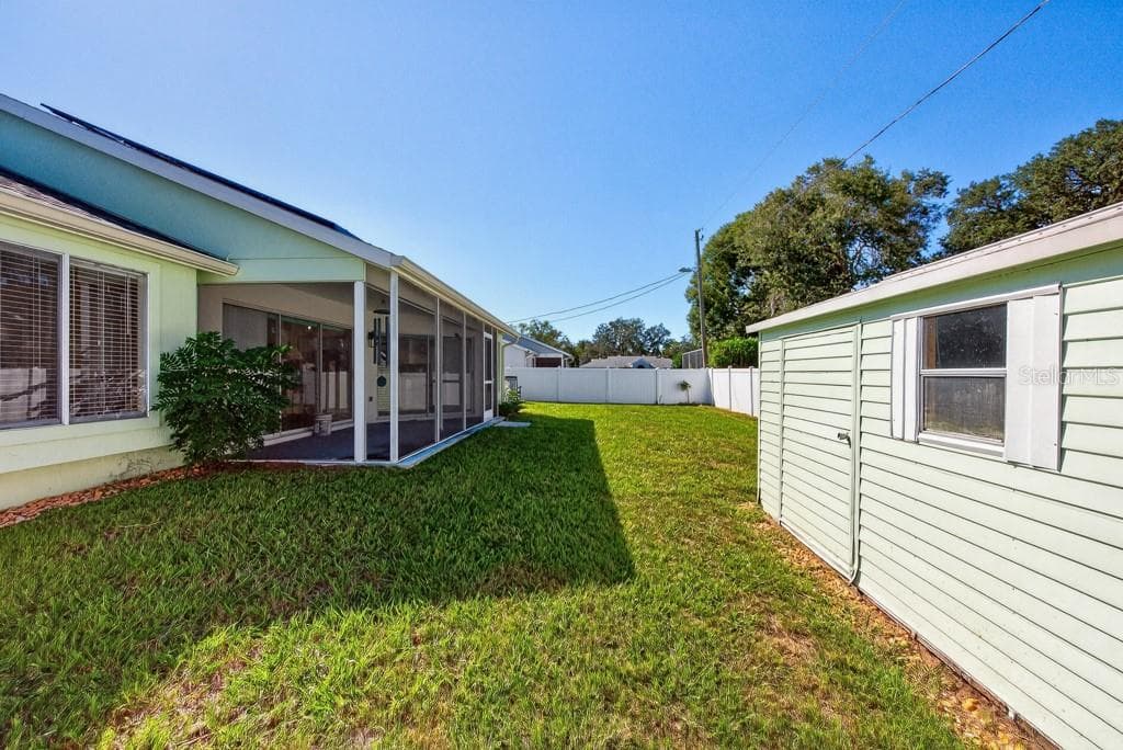 Single Family Residence at 15419 ARVIN DR, BROOKSVILLE, photo 44 of 50