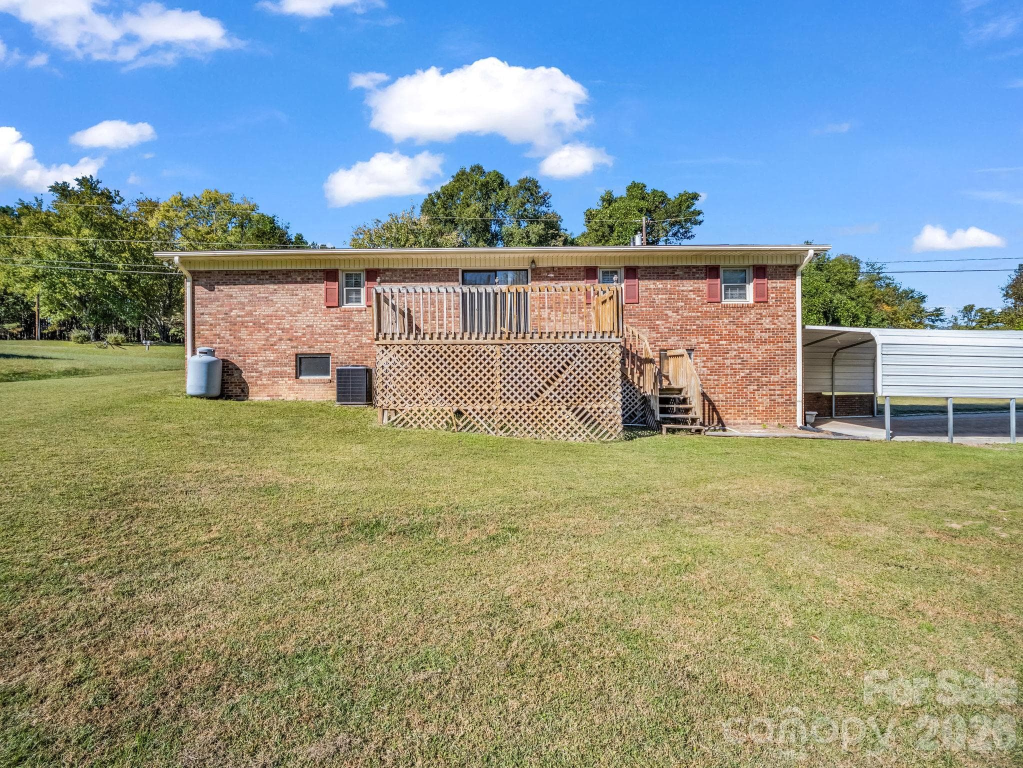 Single Family Residence at 292 Bridges Drive, Forest City, photo 9 of 41