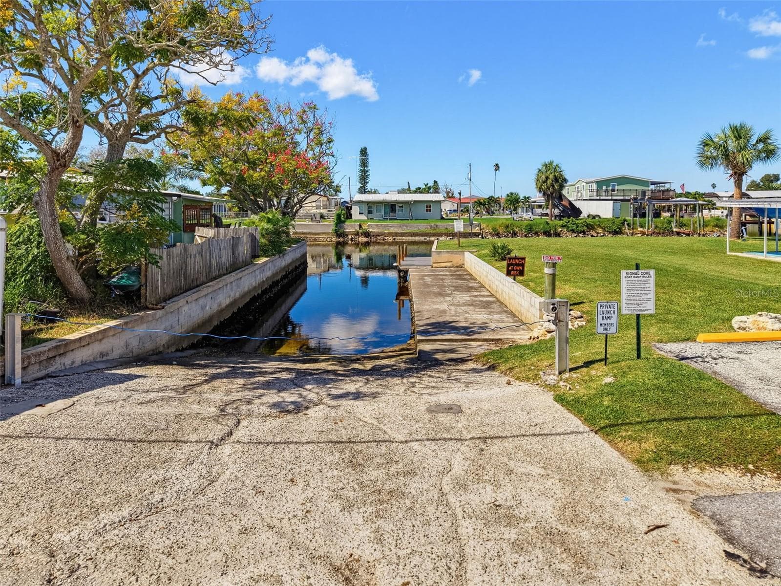 BOATING MADE CONVENIENT! - 13124 CABIN CT, HUDSON