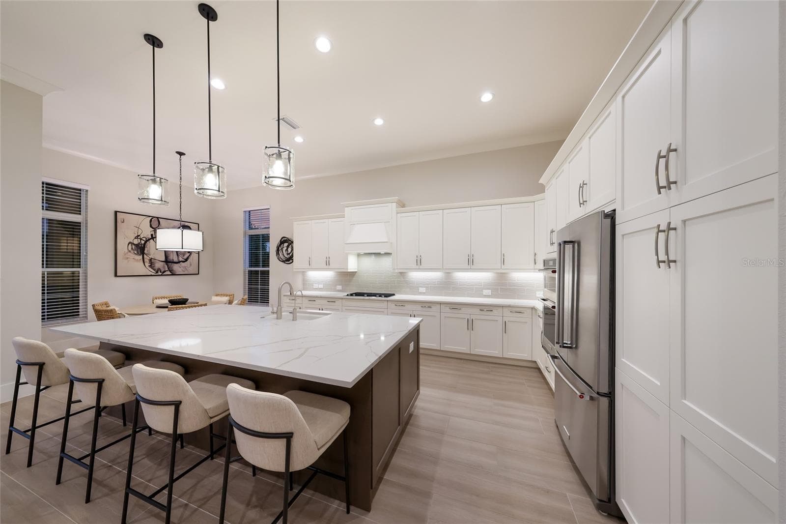 Single Family Residence at 8281 PAVIA WAY, LAKEWOOD RANCH, photo 24 of 98