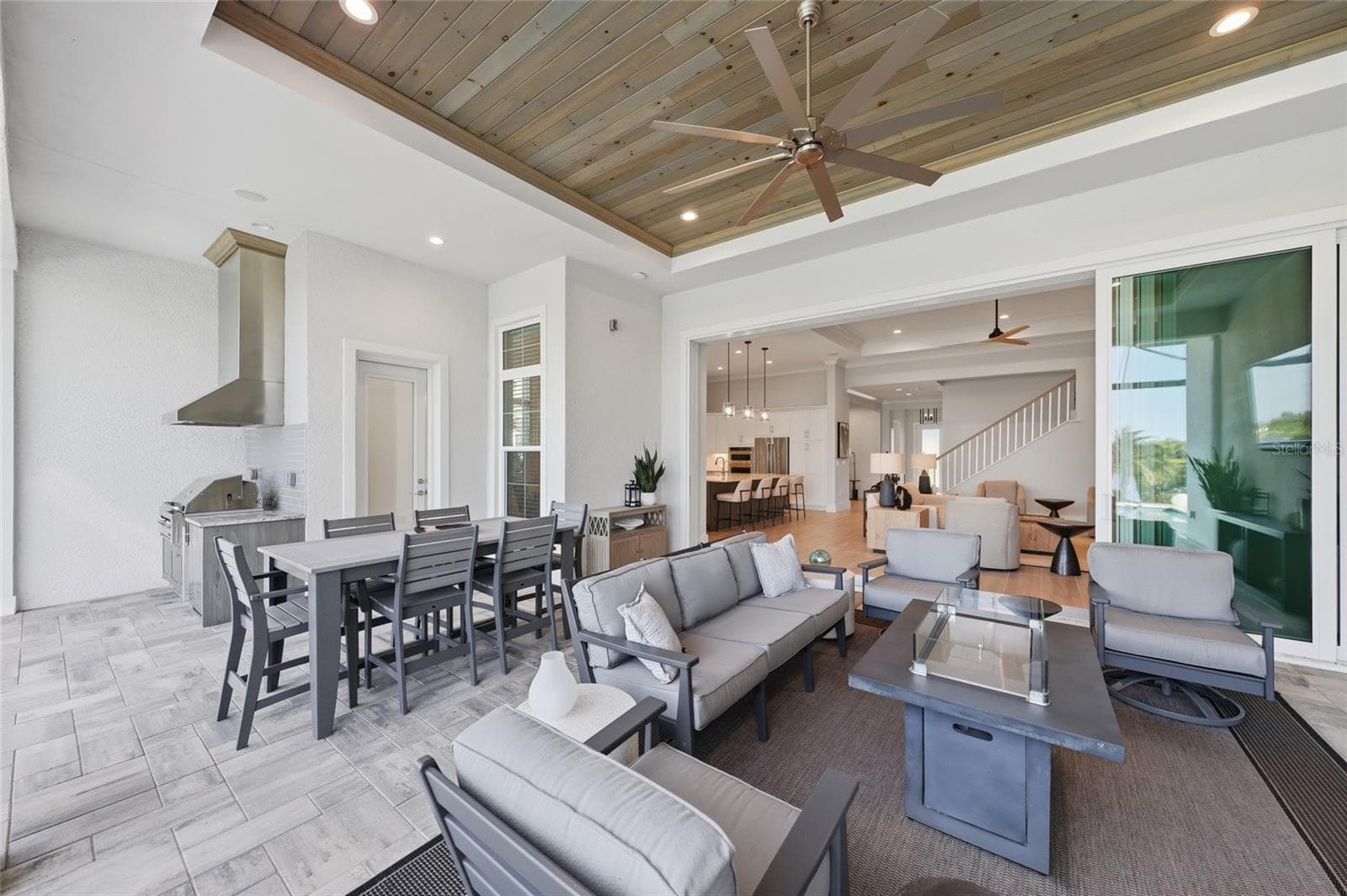 Single Family Residence at 8281 PAVIA WAY, LAKEWOOD RANCH, photo 67 of 98