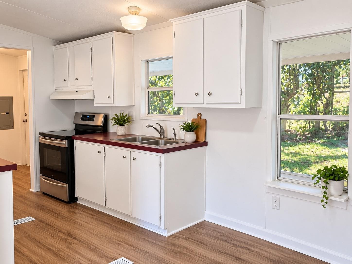 Manufactured Home at 4738 W BLACKRIDGE LN, HOMOSASSA, photo 7 of 17