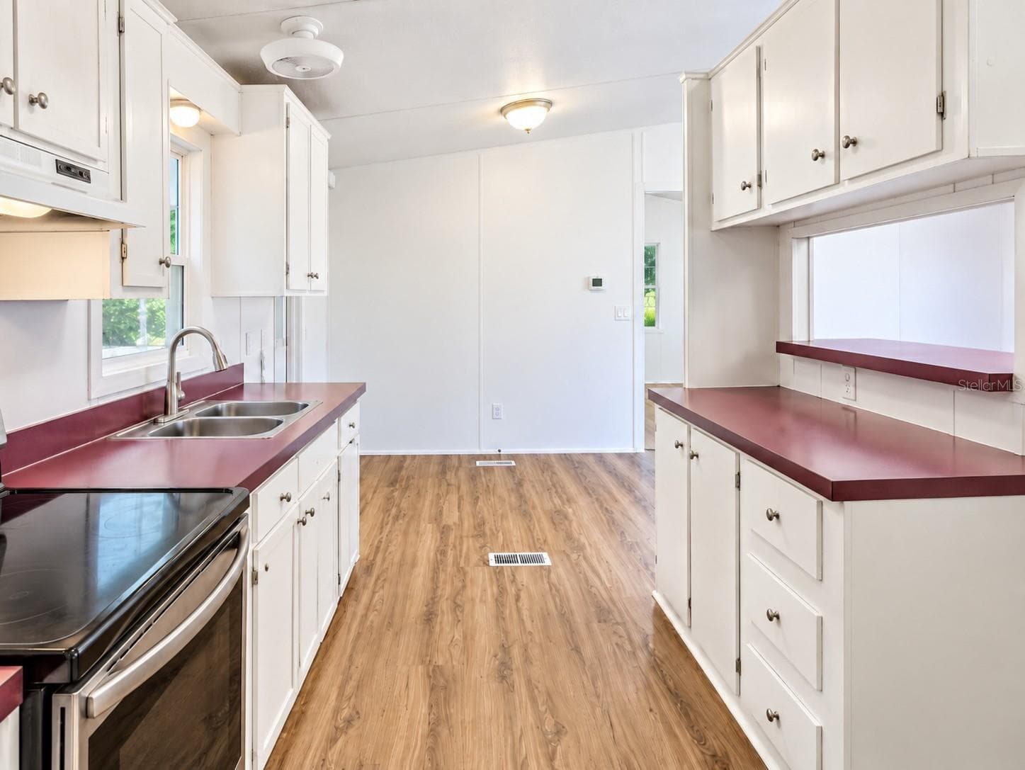 Manufactured Home at 4738 W BLACKRIDGE LN, HOMOSASSA, photo 9 of 17