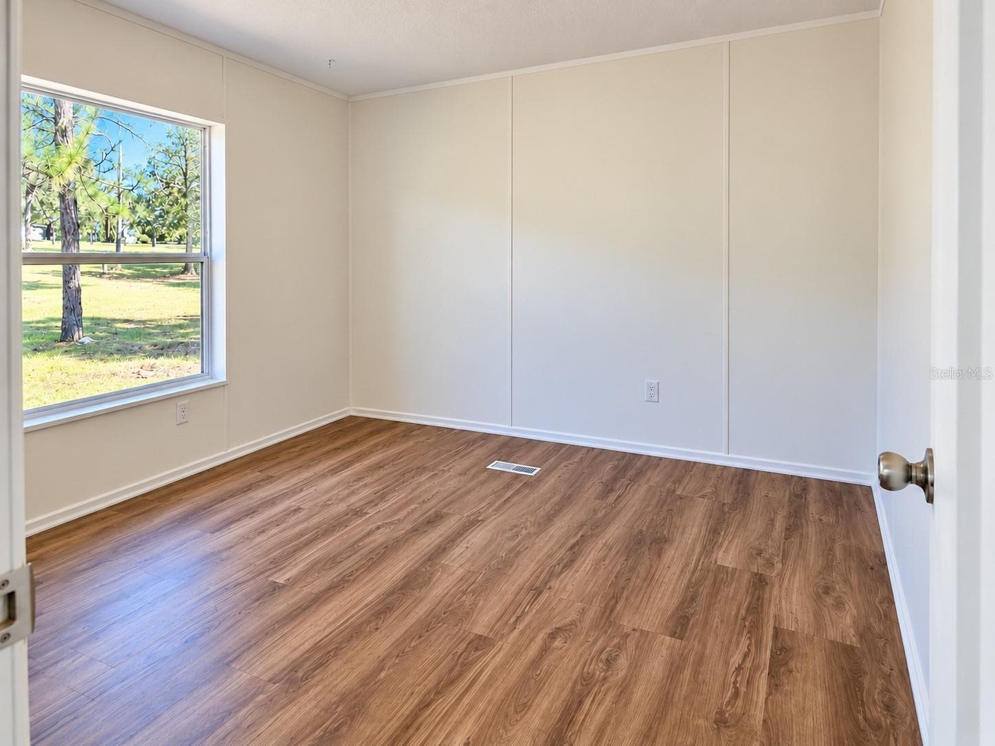 Manufactured Home at 4738 W BLACKRIDGE LN, HOMOSASSA, photo 11 of 17