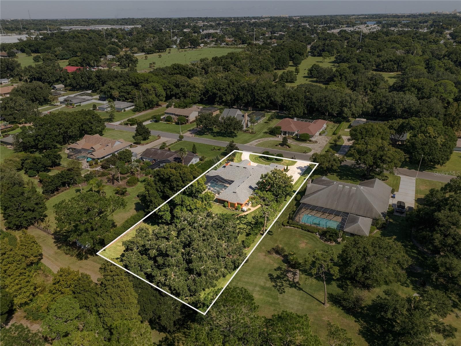 Single Family Residence at 460 HOWARD AVE, LAKELAND, photo 87 of 92