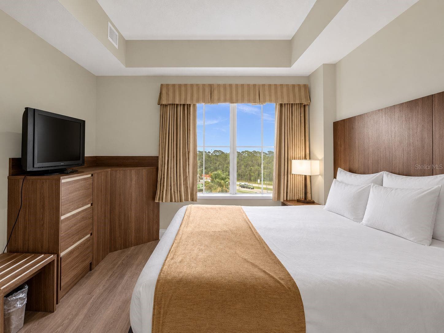 Condo - Hotel at 7395 UNIVERSAL BLVD #504, ORLANDO, photo 6 of 12