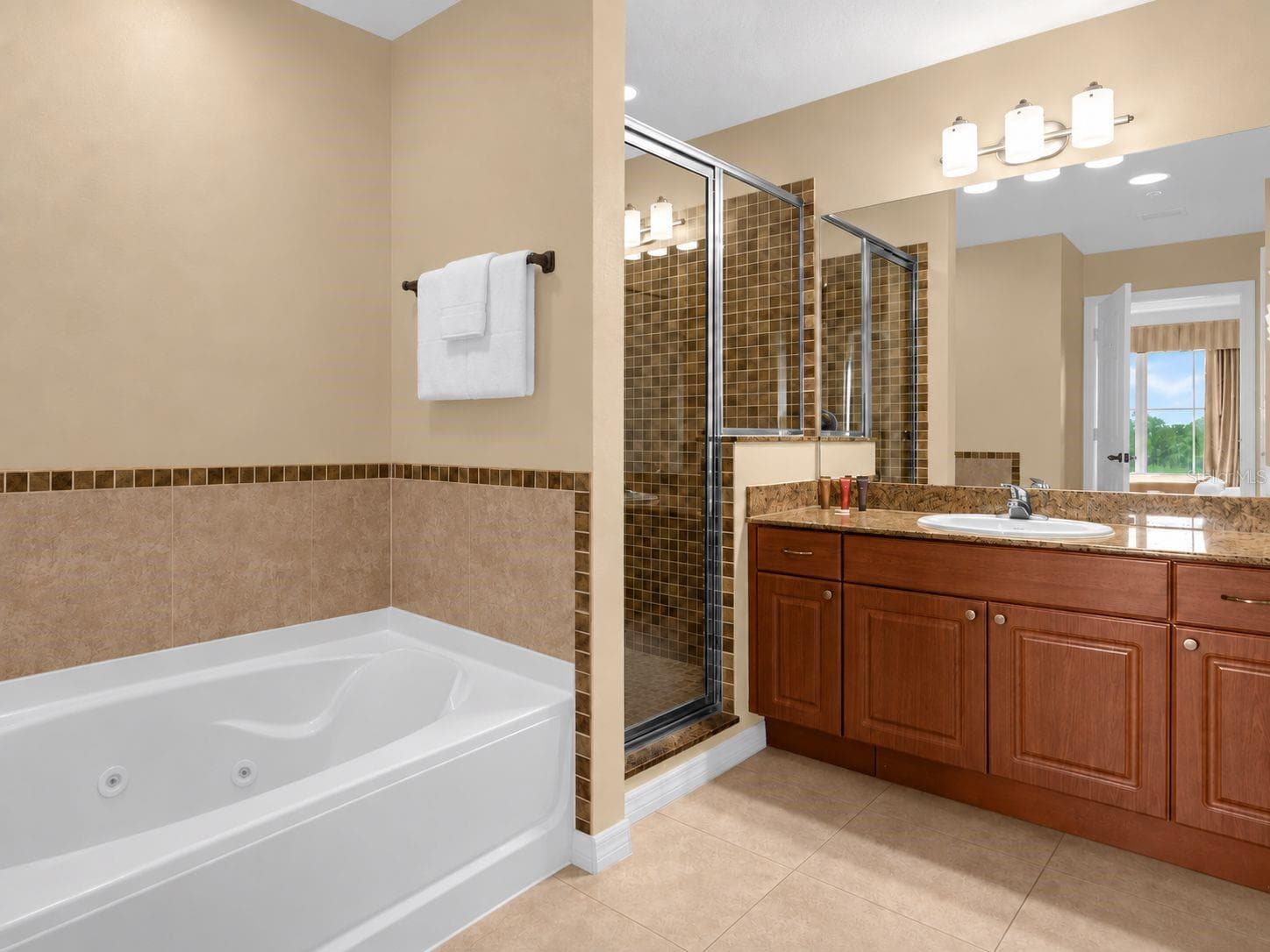 Condo - Hotel at 7395 UNIVERSAL BLVD #504, ORLANDO, photo 7 of 12