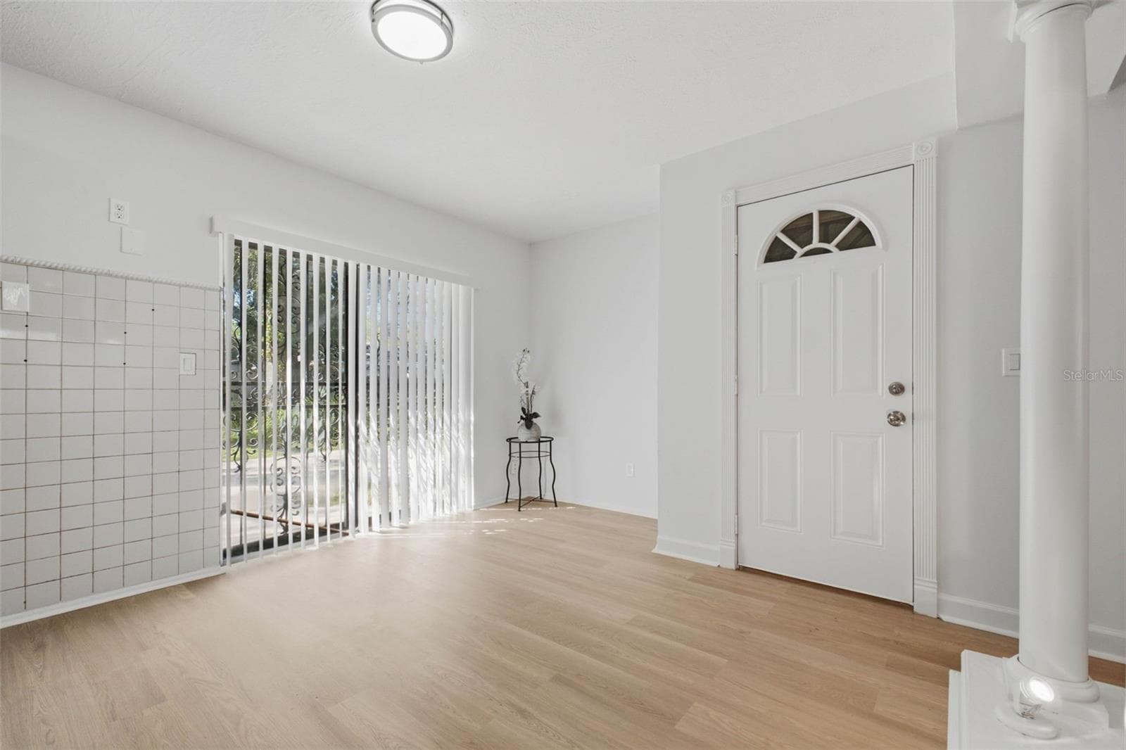 Single Family Residence at 3010 EMERSON AVE S, ST PETERSBURG, photo 11 of 58